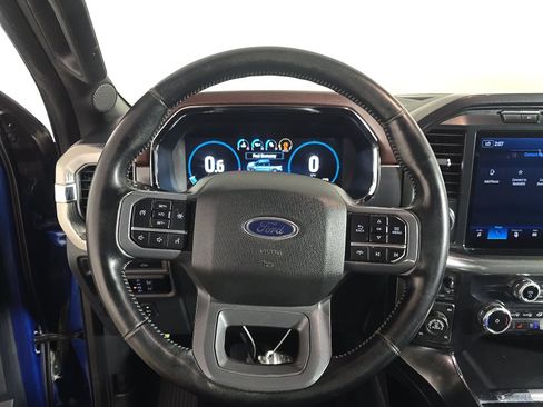 Used 2022 Ford F150 Lariat AWD/4WD image 10