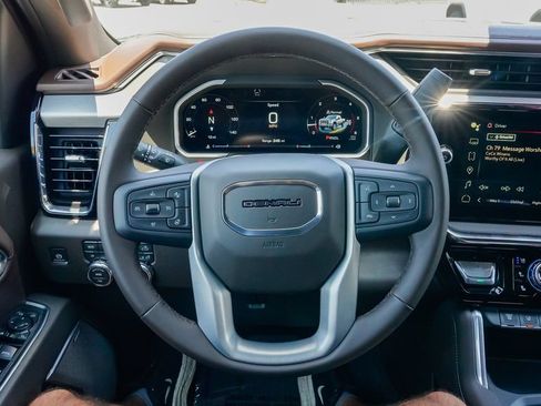 New 2026 GMC Sierra 2500 Denali w/ Denali Reserve Package AWD/4WD image 19