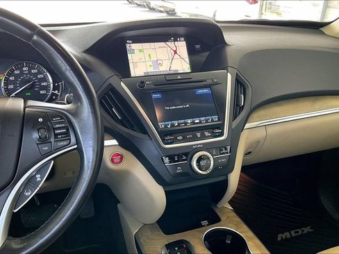 Used 2019 Acura MDX SH-AWD w/ Advance Package image 8