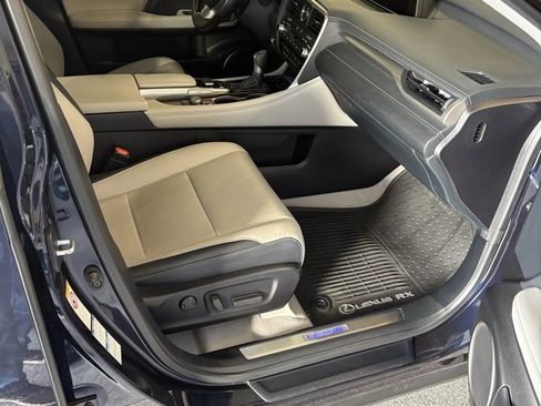 Used 2019 Lexus RX 450h AWD image 6