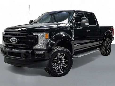 Used 2022 Ford F250 Lariat w/ Lariat Value Package image 5