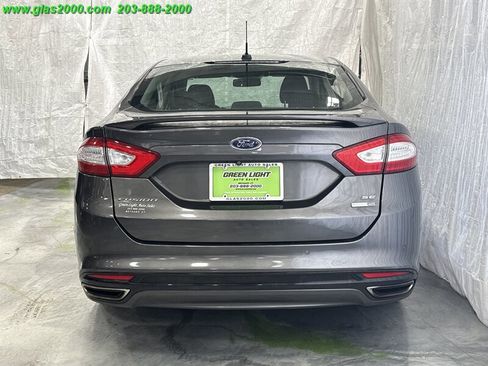 Used 2016 Ford Fusion SE image 20