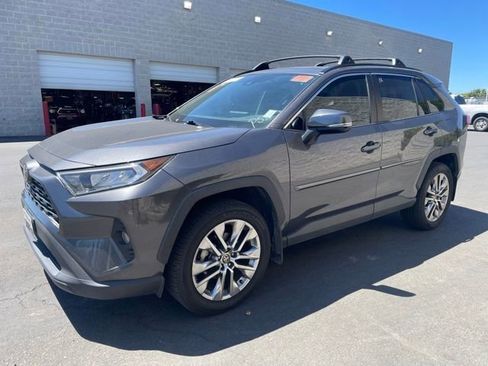 Certified 2021 Toyota RAV4 XLE Premium FWD image 4