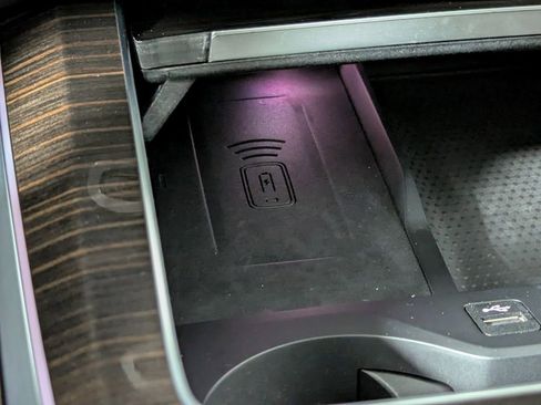 Used 2025 BMW X5 xDrive40i w/ Climate Comfort Package image 34