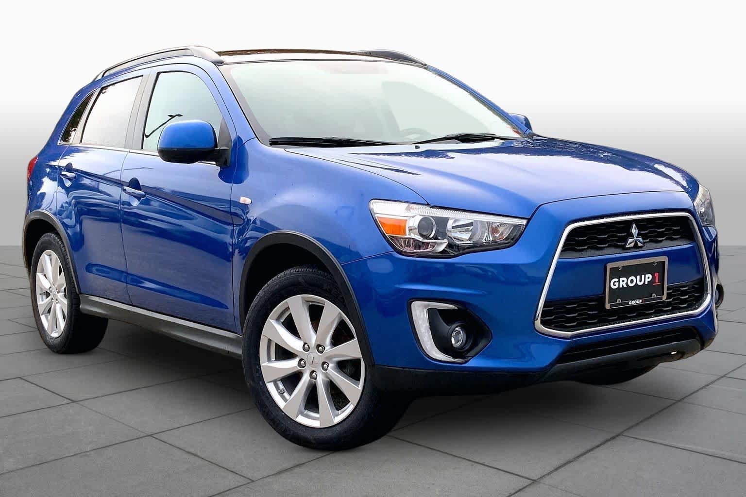 Used 2015 Mitsubishi Outlander Sport SE AWD/4WD image 3