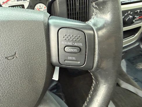 Used 2005 Dodge Ram 1500 Truck 2WD Quad Cab image 24
