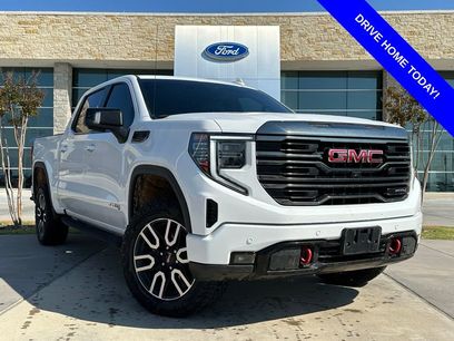 Used 2023 GMC Sierra 1500 AT4 w/ AT4 Premium Package