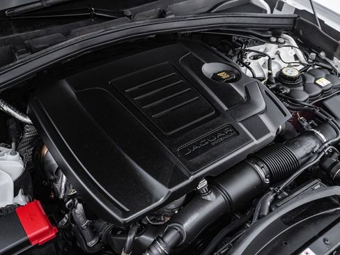 Used 2022 Jaguar F-PACE S image 29