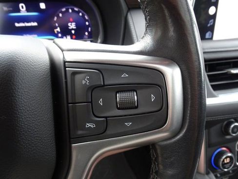 Used 2022 Chevrolet Tahoe LT w/ Luxury Package AWD/4WD image 23