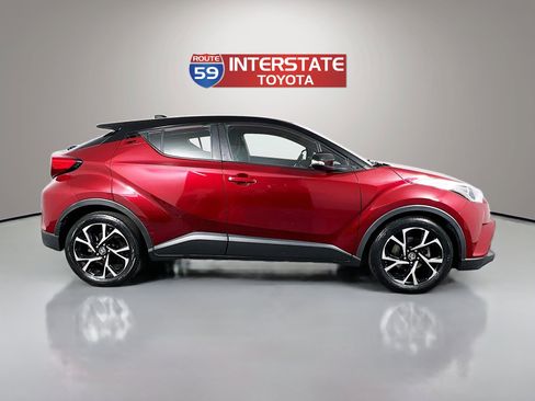 Used 2019 Toyota C-HR XLE FWD image 8