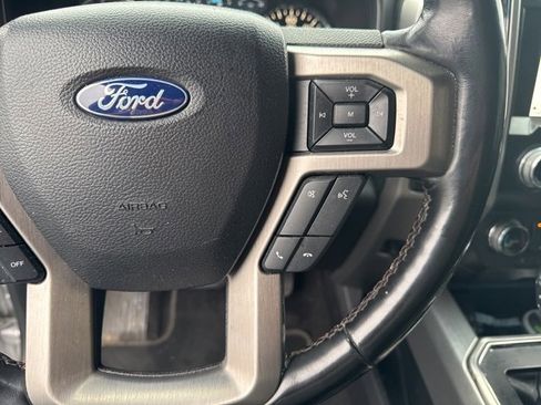 Used 2019 Ford F150 Platinum image 29
