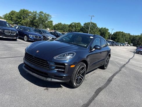 Used 2021 Porsche Macan S AWD/4WD image 3