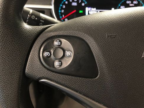 Used 2017 Chevrolet Impala LS image 10