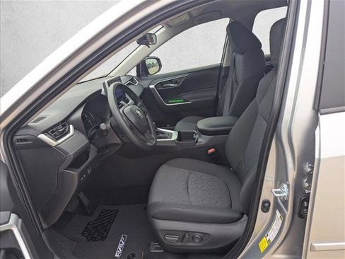 New 2025 Toyota RAV4 XLE image 4