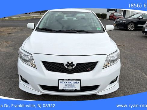 Used 2010 Toyota Corolla S FWD image 3