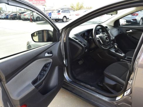 Used 2014 Ford Focus SE image 11