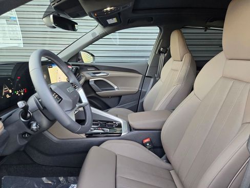 New 2025 Audi Q5 Premium Plus image 26