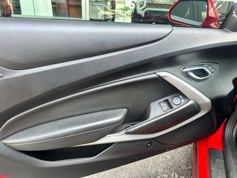 Used 2021 Chevrolet Camaro LT image 29