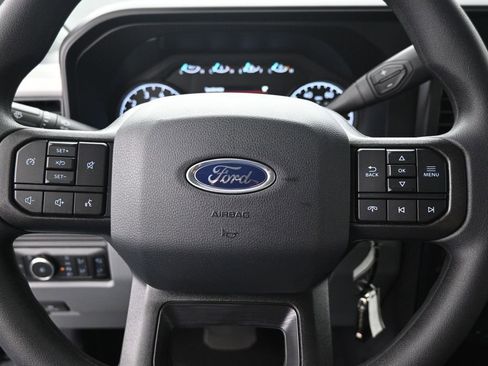 New 2026 Ford F250 XLT w/ F-250 >10K GVWR Package RWD image 10