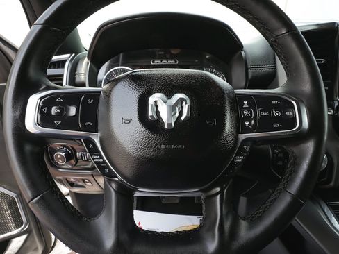 Used 2025 RAM 1500 Laramie w/ Sport Appearance Package AWD/4WD image 18