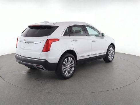 Certified 2023 Cadillac XT5 Premium Luxury FWD image 8