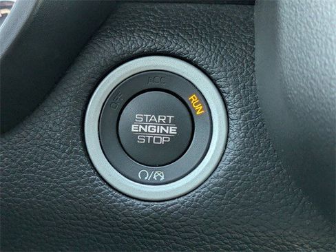 Used 2021 RAM 1500 Big Horn image 33