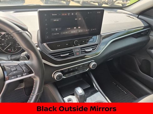 Certified 2023 Nissan Altima 2.5 SR w/ SR Premium Package AWD/4WD image 21