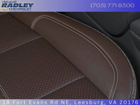 New 2026 Chevrolet Suburban High Country image 21