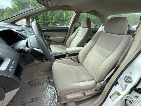 Used 2010 Honda Civic GX image 2