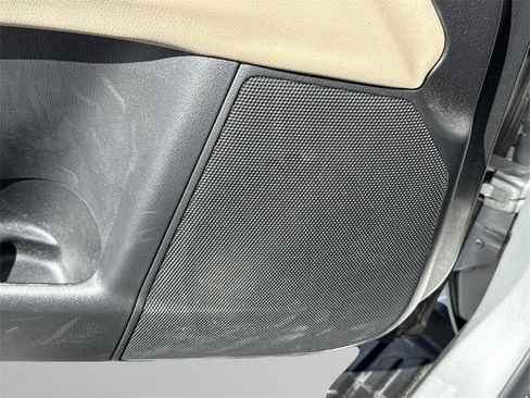 Certified 2021 Nissan Armada SL w/ Captain's Chairs Package image 32