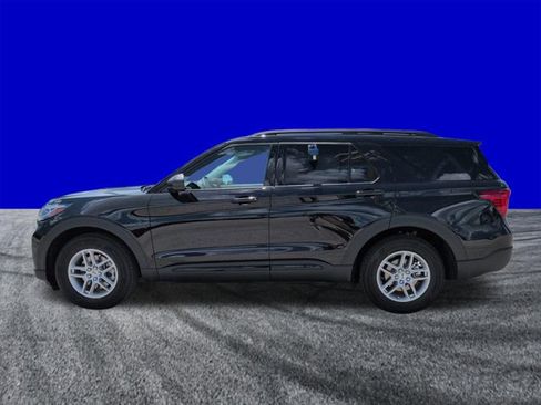 New 2026 Ford Explorer Active RWD image 7