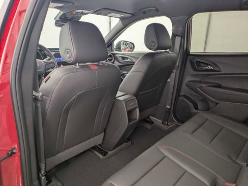 New 2026 Chevrolet Trax RS FWD image 19