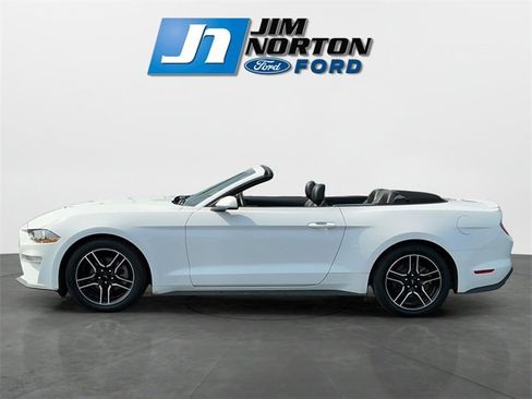 Used 2022 Ford Mustang Premium image 6