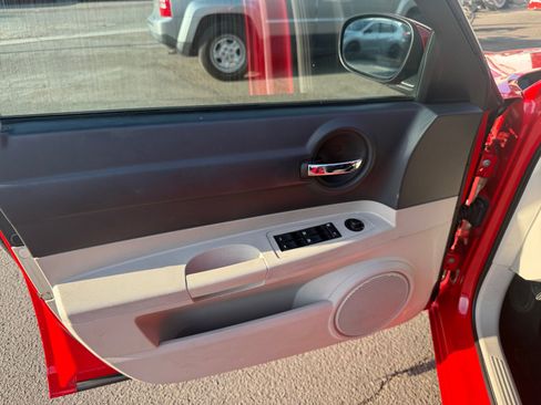 Used 2006 Dodge Charger R/T RWD image 13