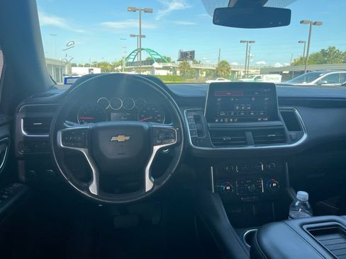 Used 2021 Chevrolet Tahoe LS RWD image 4