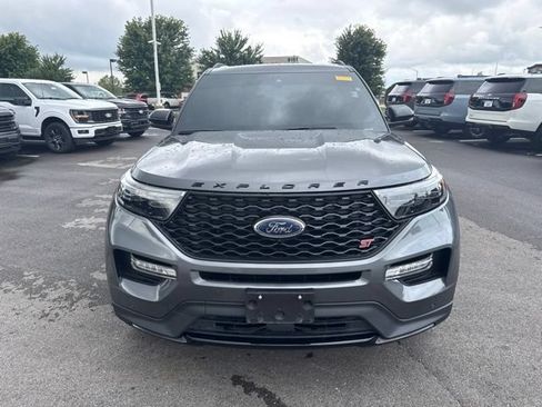 Used 2023 Ford Explorer ST w/ Equipment Group 401A AWD/4WD image 2
