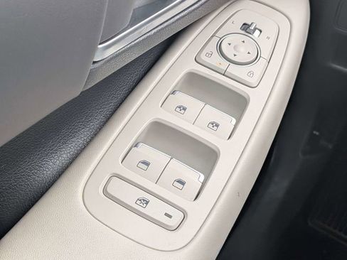 Used 2024 Hyundai Sonata SEL FWD image 21