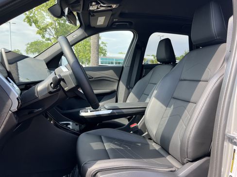Certified 2025 BMW X1 xDrive28i w/ Convenience Package AWD/4WD image 16