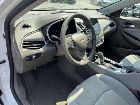 Used 2020 Chevrolet Malibu LS w/ Driver Confidence Package II FWD image 14