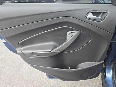 Used 2018 Ford Escape SEL FWD image 25