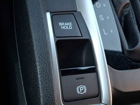 Used 2019 Honda Civic LX image 22