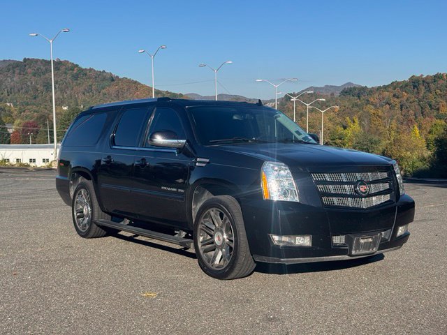 Used 2014 Cadillac Escalade ESV Premium AWD/4WD image 9