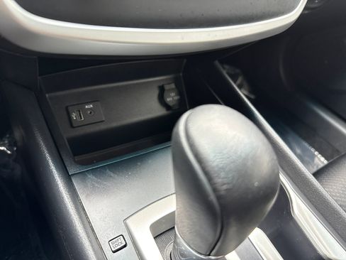 Used 2017 Nissan Altima 2.5 SR FWD image 29