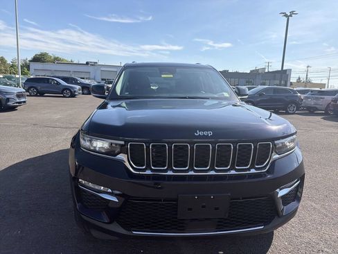 Used 2023 Jeep Grand Cherokee 4WD 4xe image 8
