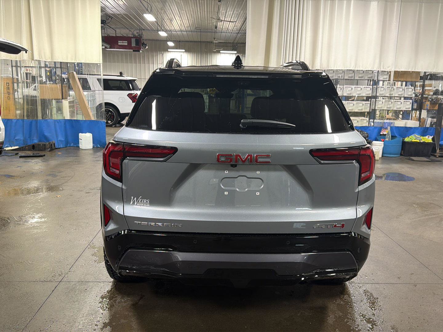 New 2027 GMC Terrain AT4 w/ Convenience Package III AWD/4WD image 4