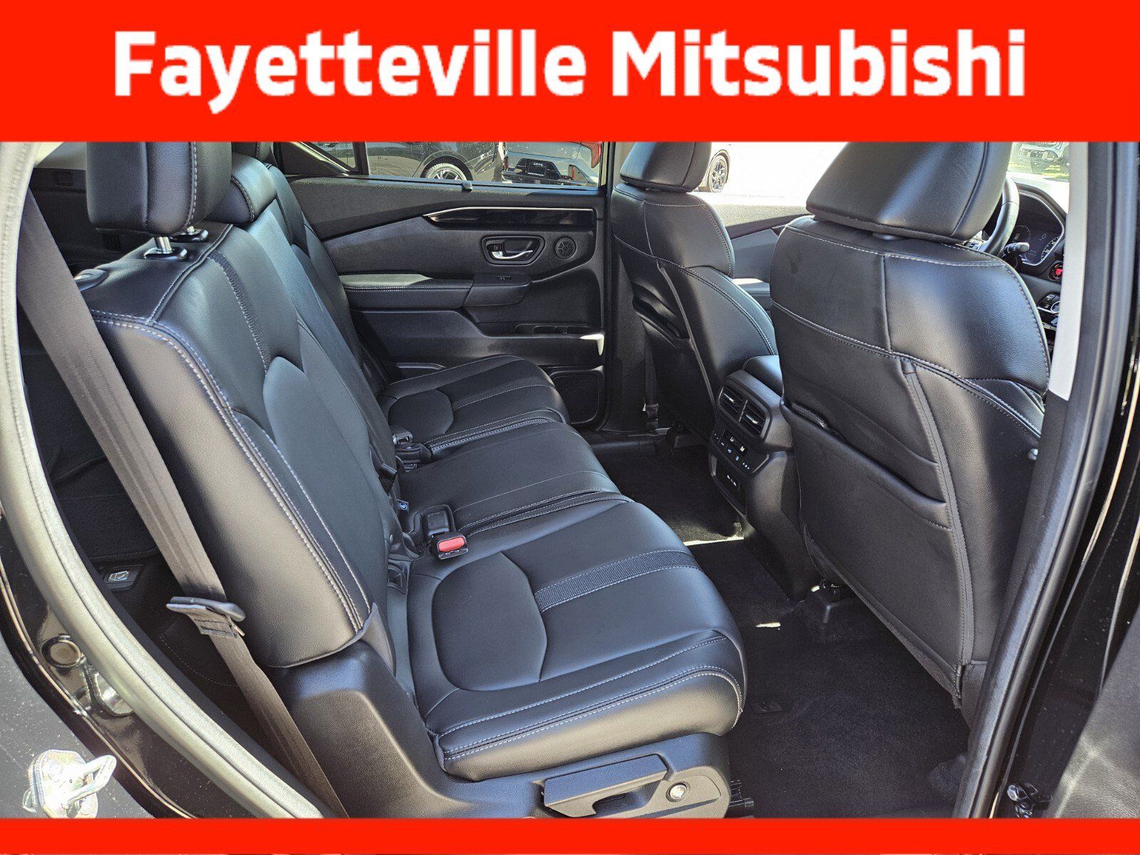 Used 2024 Honda Pilot Touring image 19