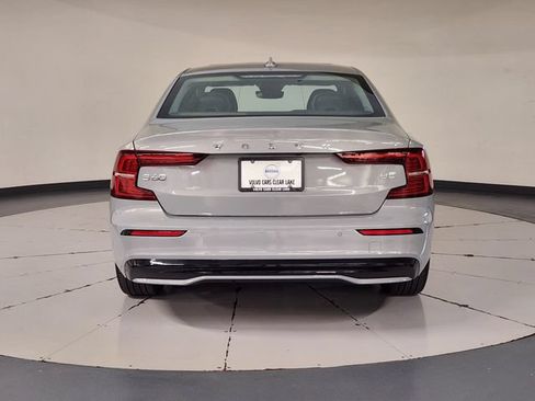 Certified 2025 Volvo S60 B5 Core FWD image 10