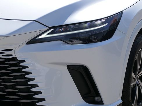 Used 2024 Lexus RX 350 Premium FWD image 8
