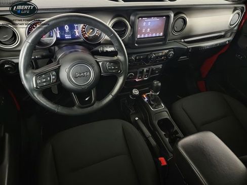 Used 2019 Jeep Wrangler Sport S AWD/4WD image 31