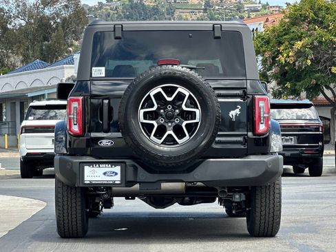 New 2026 Ford Bronco Outer Banks AWD/4WD image 4